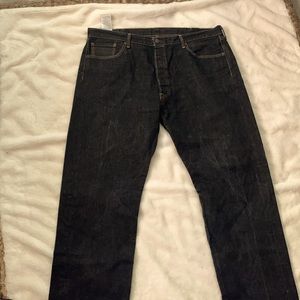 Black 501 Levi men’s jeans 42/32